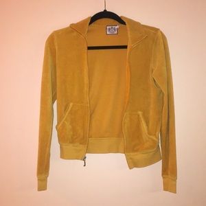 Juicy Couture Size S Orange Zip Up